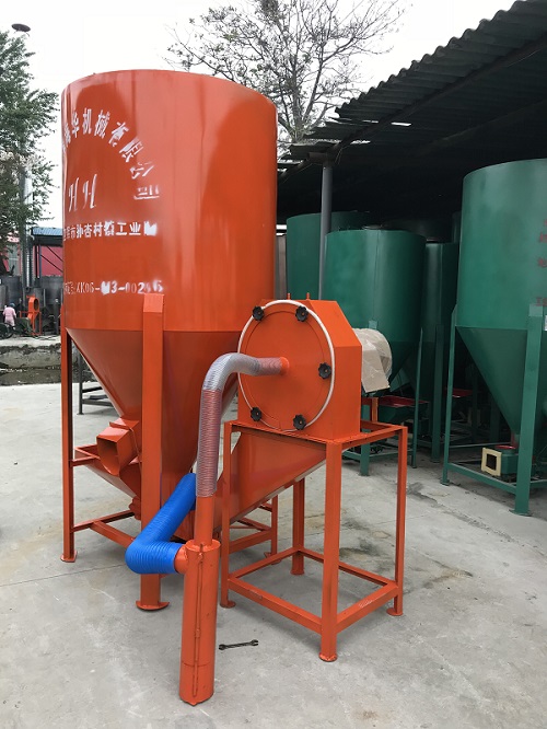小型飼料粉碎機(jī)、制粒機(jī)在飼料生產(chǎn)中的關(guān)鍵功能與價(jià)值